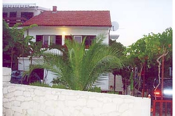 Croacia Privát Okrug Gornji, Exterior